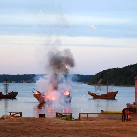 Prázdninový dům Mit Offener Wohnkueche Sagard
